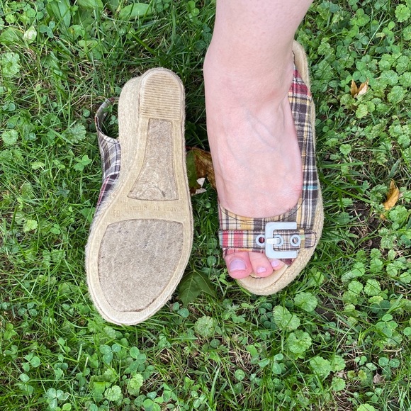 AE sling back wedges - Picture 4 of 9